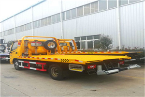 黎城附近拖车救援搭电